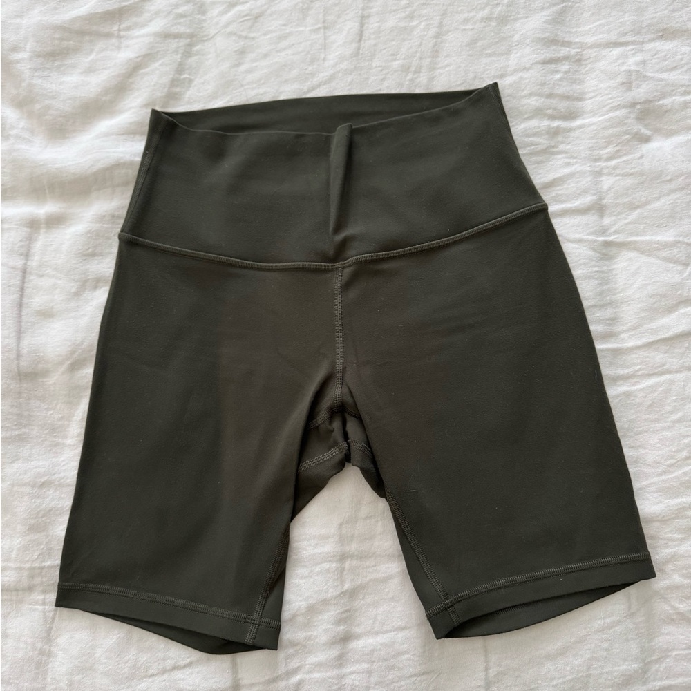 Lululemon Align™ High-Rise Short 8" - Size 6